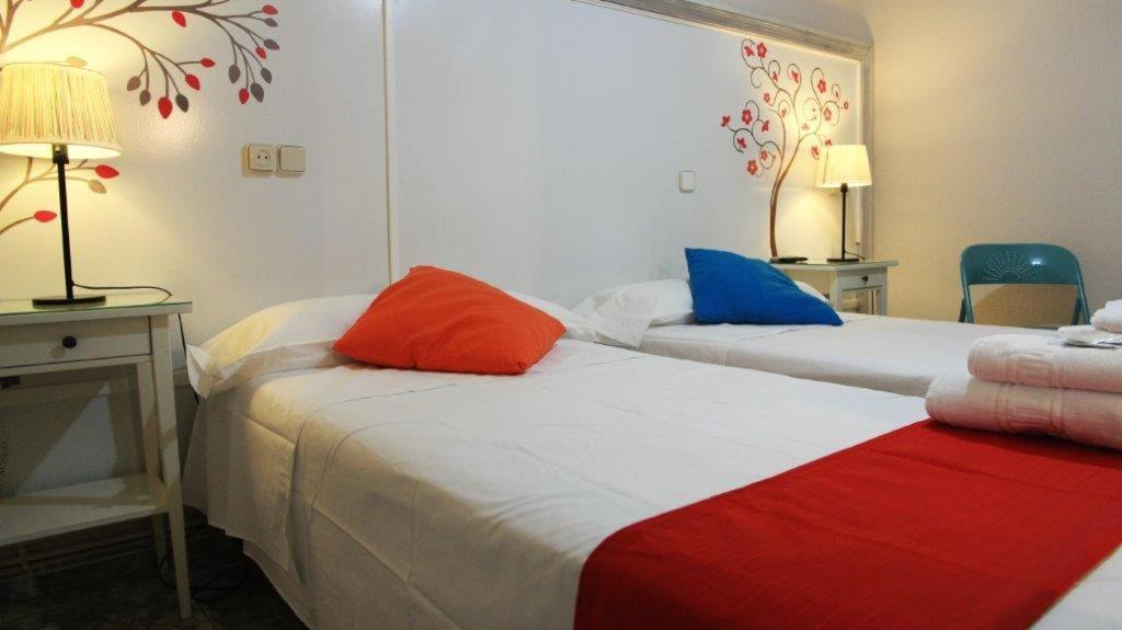 Ch Antonio Hotel Madrid Room photo